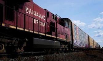 US supply chain faces disruption from possible Canada railroad strike